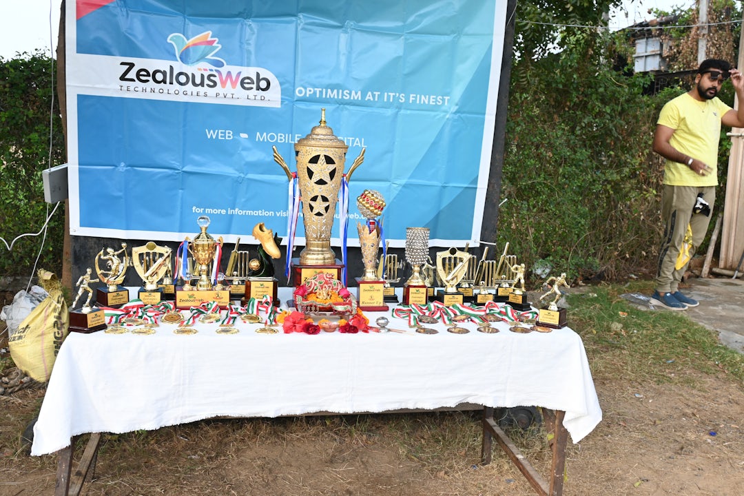 Zealompics trophy display